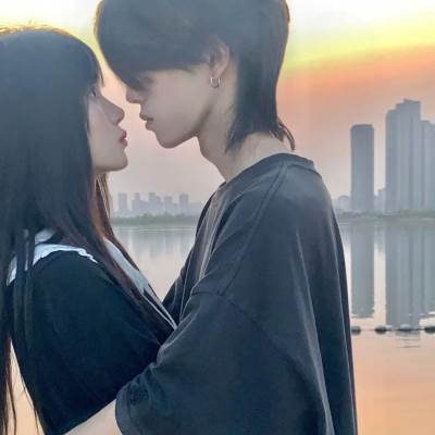 退婚后，真千金她驚爆全球(全集)
